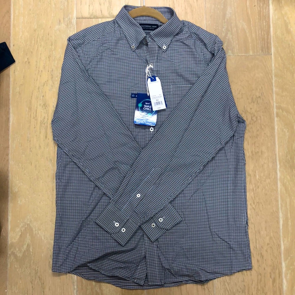 Navy & Brown stretchy Southern Tide button down.